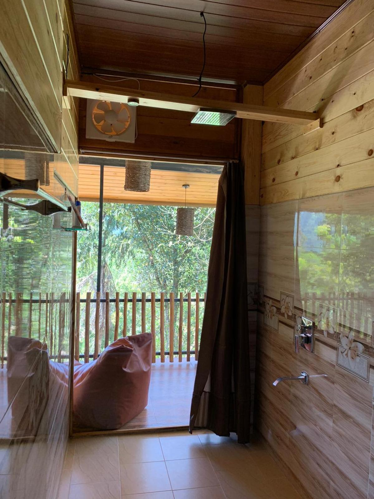 Ella Wood Cabin الغرفة الصورة